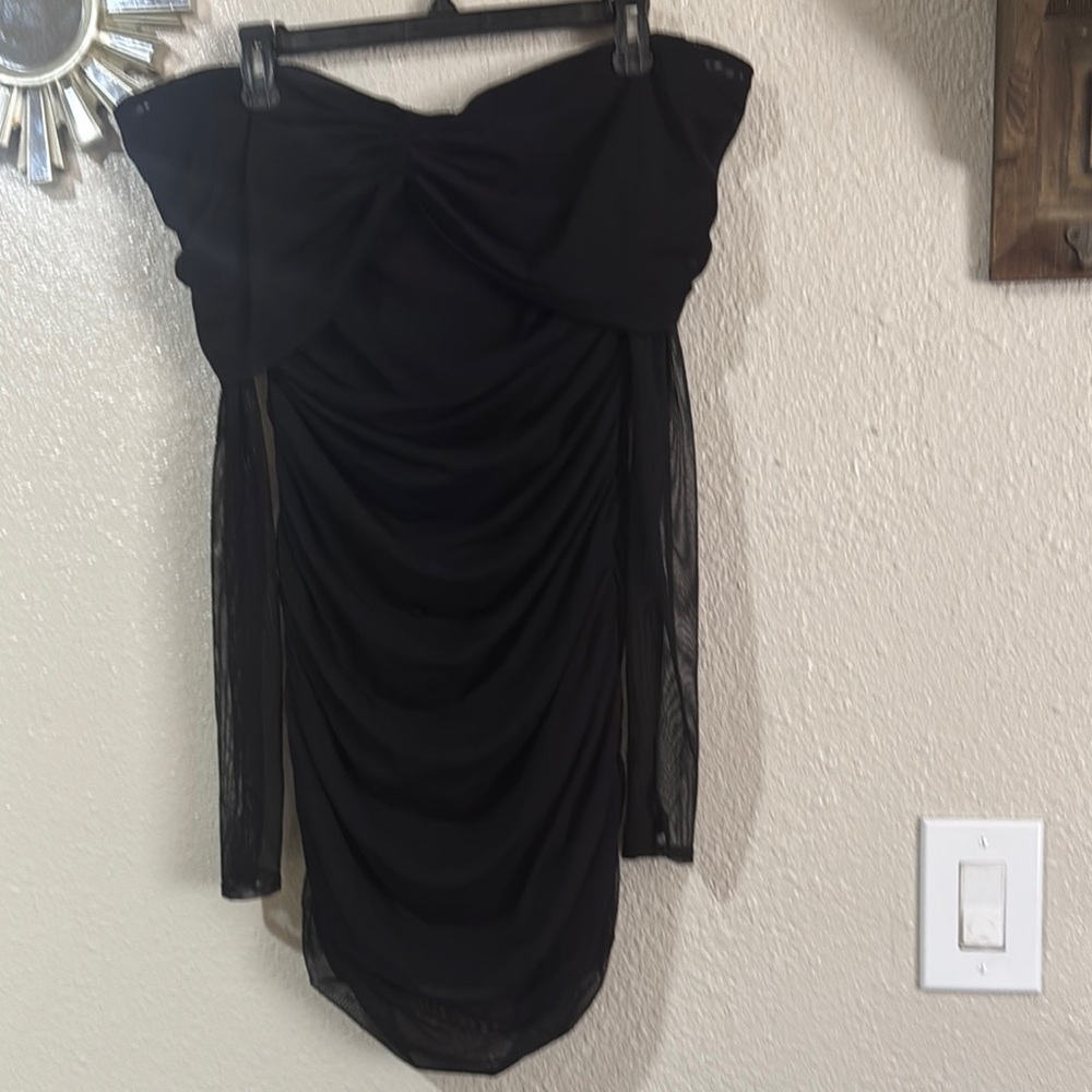 Amanda Uprichard Black Mesh Detail Dress. Very good stretch .